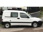 Kit film teinté Citroën Berlingo (1) Utilitaire 5 portes (1996 - 2008) Kit film teinté Citroën Berlingo (1) Utilitaire 5 portes (1996 - 2008)