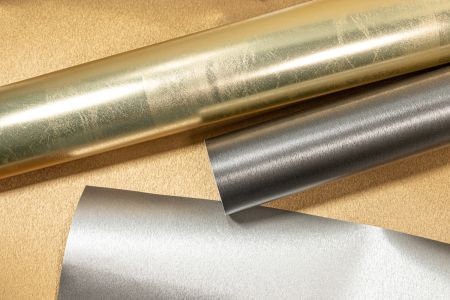 metalized adhesive coating; Luminis-Films.
