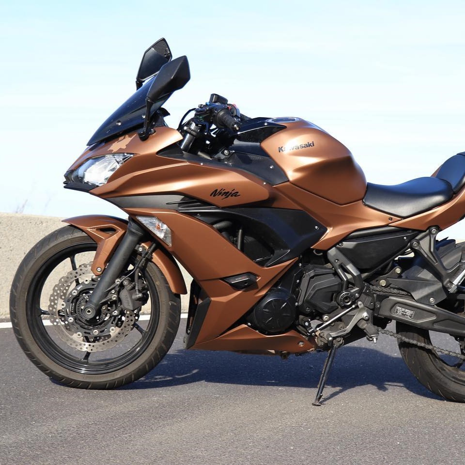 Bild: Covering Marron Marrakech - Motorrad Kawasaki Bild: Covering Marron Marrakech - Motorrad Kawasaki
