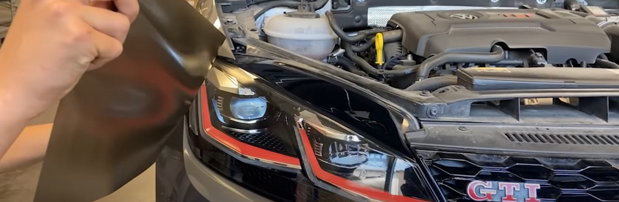 Image : Tinted film for car headlights: dry or wet application? Image : Tinted film for car headlights: dry or wet application?