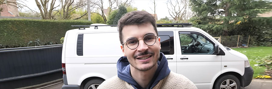 Image: Wrapping sur Van, how @vanvadrouille customized and personalized his converted van Image: Wrapping sur Van, how @vanvadrouille customized and personalized his converted van