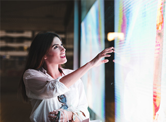 Image : Comment animer une vitrine à l'aide d'un rétroprojecteur ? Image : Comment animer une vitrine à l'aide d'un rétroprojecteur ?