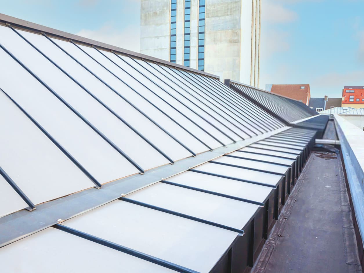 Solar Laqua blanco mate adecuado para todo tipo de ventanas de tejado