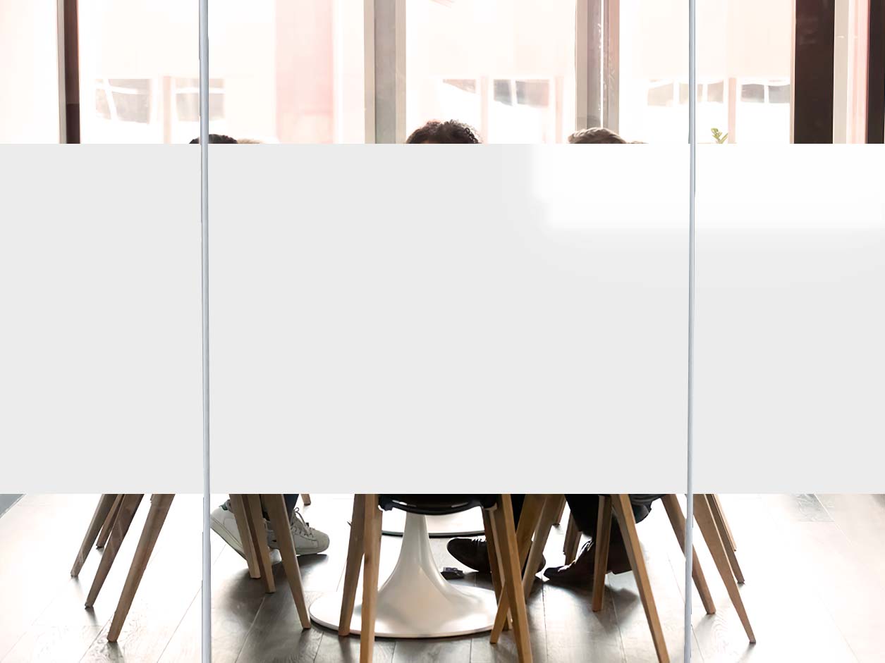 - Luminis Films - Individual Meeting room equipped with white opaque film