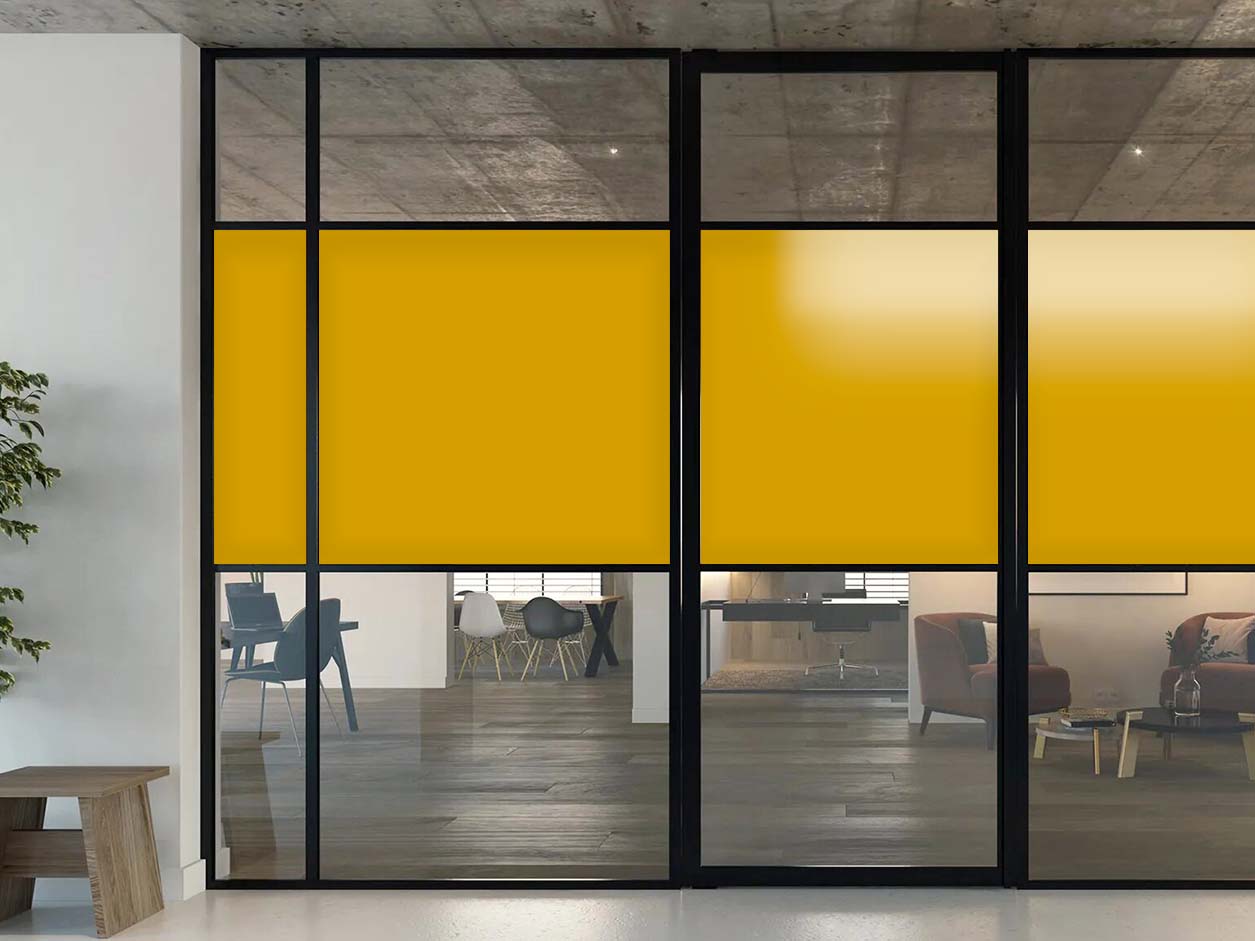 - Luminis Films - Professionnel Porte vitrée équipée du film opacifiant jaune