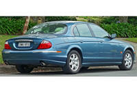 Kit film auto prêt-à-poser - Film Teinté - Jaguar S-Type Berline 4 portes (1999 - 2002) - Variance Auto Kit film auto prêt-à-poser - Film Teinté - Jaguar S-Type Berline 4 portes (1999 - 2002) - Variance Auto