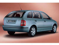 Ready to install car film kit - Tinted film - Skoda Fabia (1) Combi Break 5 portes (2000 - 2008) - Variance Auto Ready to install car film kit - Tinted film - Skoda Fabia (1) Combi Break 5 portes (2000 - 2008) - Variance Auto