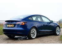 Kit di pellicole per auto pronte per il montaggio - Pellicola oscurante - Tesla Model 3 (1) (fase 2) berlina a 4 porte (2020 - 2023) - Variance Auto Kit di pellicole per auto pronte per il montaggio - Pellicola oscurante - Tesla Model 3 (1) (fase 2) berlina a 4 porte (2020 - 2023) - Variance Auto