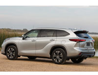 Kit film auto prêt-à-poser - Film Teinté - Toyota Highlander (4) 5 portes (depuis 2020) - Variance Auto Kit film auto prêt-à-poser - Film Teinté - Toyota Highlander (4) 5 portes (depuis 2020) - Variance Auto