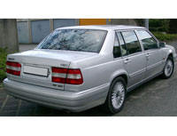 Kit film auto prêt-à-poser - Film Teinté - Volvo V90 (1) Berline 4 portes (1987 - 1999) - Variance Auto Kit film auto prêt-à-poser - Film Teinté - Volvo V90 (1) Berline 4 portes (1987 - 1999) - Variance Auto